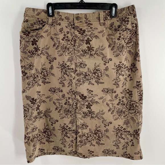 Eddie Bauer Lightweight Denim Pockets Zip Button Floral Print Pencil Skirt - Picture 1 of 11